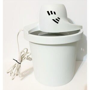 Rival Electric Ice Cream Maker/Freezer White, Makes 4 Quarts, Model# 8704